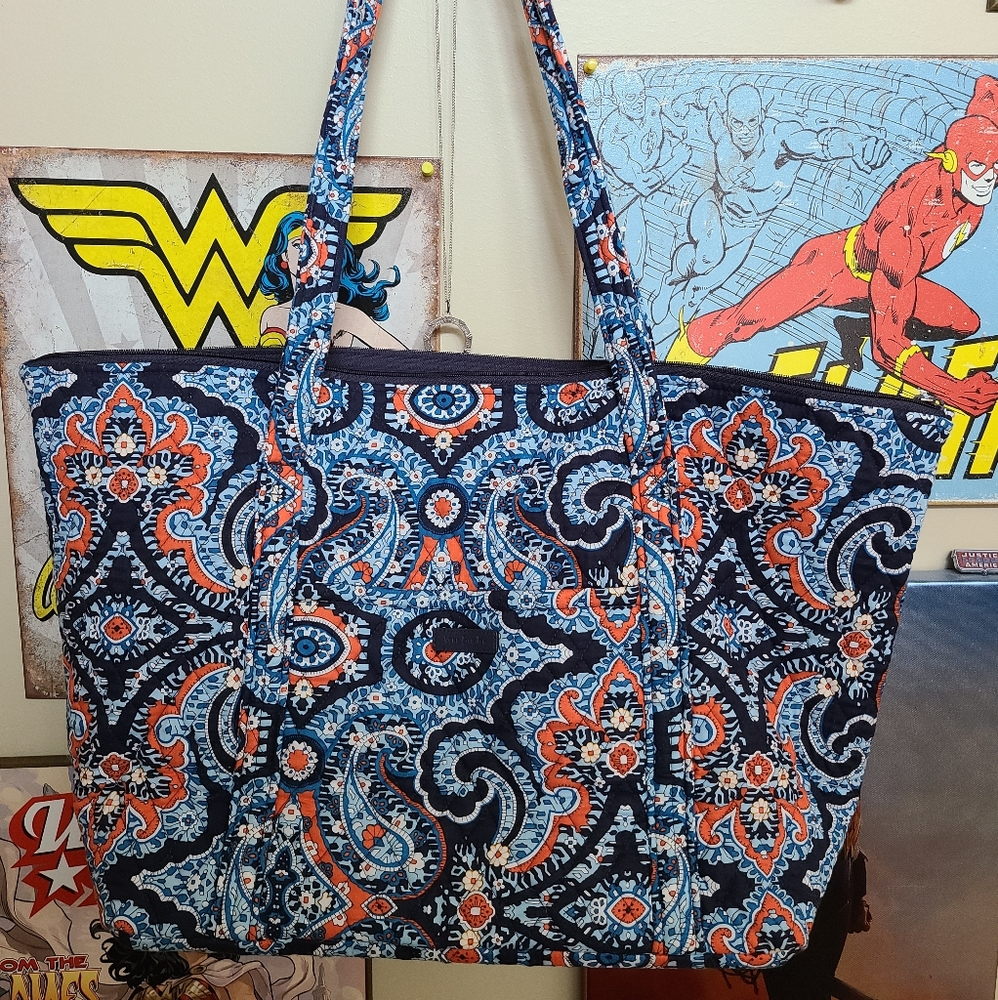 Vera Bradley weekend tota